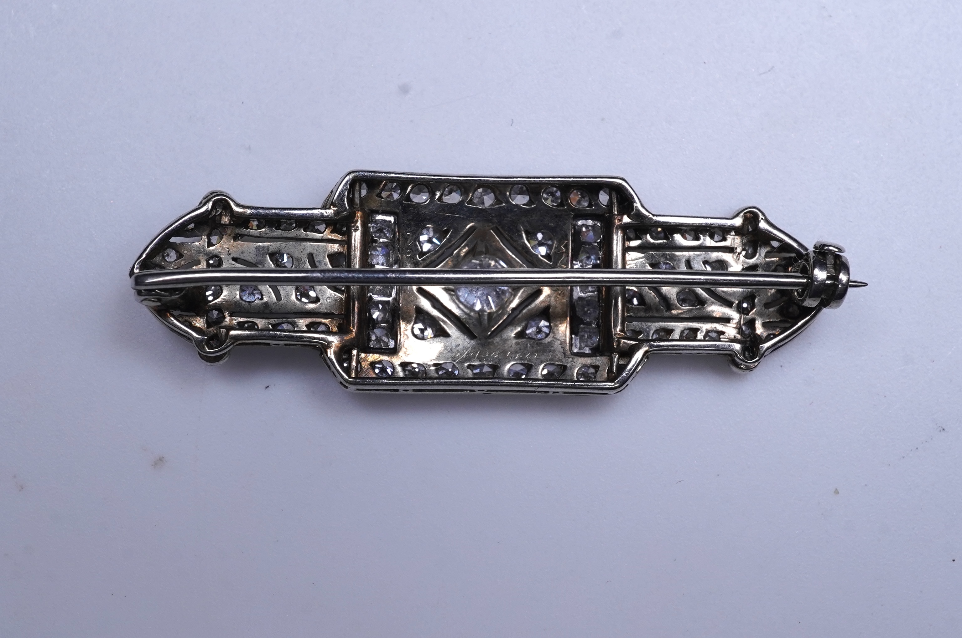 An Art Deco diamond brooch, 1920s